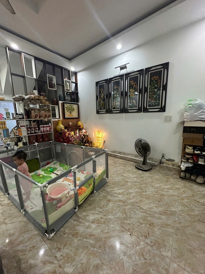 Bán Nhà Phố Dư Hàng – Ngay Đầu Hồ Sen, Lê Chân, Hải Phòng (Hàng Hiếm)